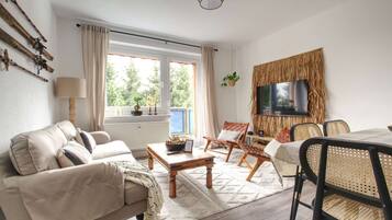 Bücher, Musikbibliothek, Stereoanlage