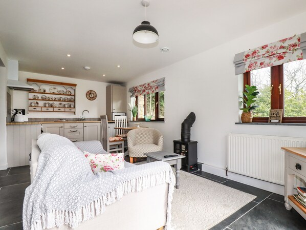 Cottage | Interior