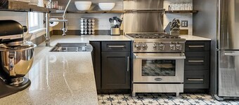 Historic Downtown Gem | Walk to Shops & Dining | Fire Pit + Bikes