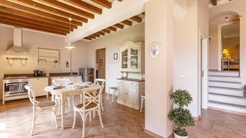 Standard Apartment, 2 Bedrooms, 2 Bathrooms (Le Acetaie With Shared Pool) | Dining