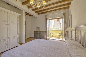 Family Apartment, 3 Bedrooms, 2 Bathrooms (The Tower With Amazing View Shared) | View from room