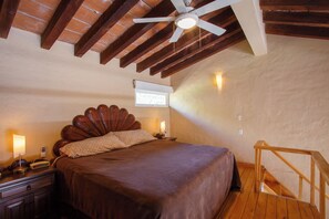 1 camera, una cassaforte in camera, ferro/asse da stiro, Wi-Fi gratuito