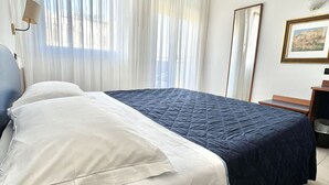 Uklassifisert bilde, 2 av 42, knapp