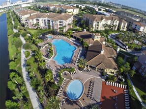 Exterior - Modern Florida Farmhouse Condo - Perfect Location (Orlando)