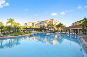 Outdoor pool - Modern Florida Farmhouse Condo - Perfect Location (Orlando)