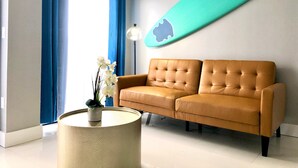 Interior - Walk to Universal Indoor/outdoor Pool Remodeled! (Orlando)