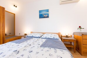 1 Schlafzimmer, Zimmersafe, kostenloses WLAN, Bettwäsche