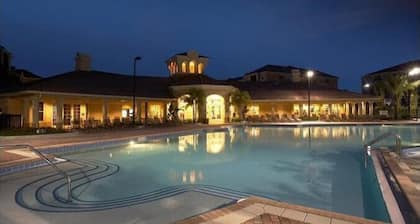 Amazing Condo With Location Next to Pool & Clubhouse C304