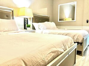 4 間臥室、筆電工作空間、免費搖籃/嬰兒床、床單