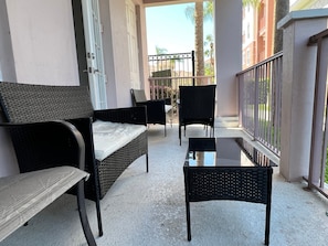 Property grounds - Large Beautiful Condo. Perfect Location. Heated Pool (Orlando)