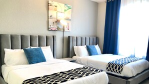 4 bedrooms, laptop workspace, bed sheets - Penthouse Resort Condo, Near Attractions (Orlando)
