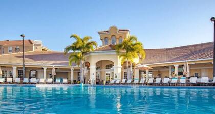 Penthouse Resort Condo, Near Attractions