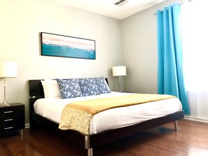 3 개의 침실, 노트북 작업 공간, WiFi, 침대 시트