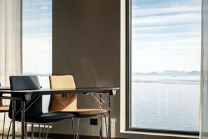 In-room business center - Quality Hotel Harstad (Harstad)