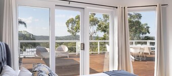 Getawayz NSW - 'Aarini Cottage' - 600m to stunning MacMasters Beach, Coastal Walks & Cafes