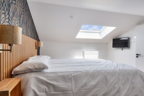 2 habitaciones, tabla de planchar con plancha y wifi gratis 