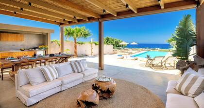 Casa Tequiero, an Ethereal SeaView Retreat