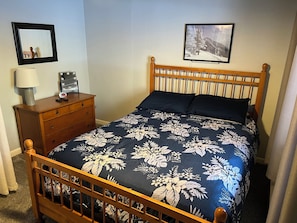 2 chambres, lit de bébé portatif, accès au Wi-Fi (inclus)