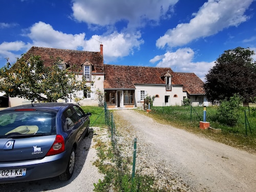 Maison avec piscine et clim à 10 min de Chambord proche de toutes commodités