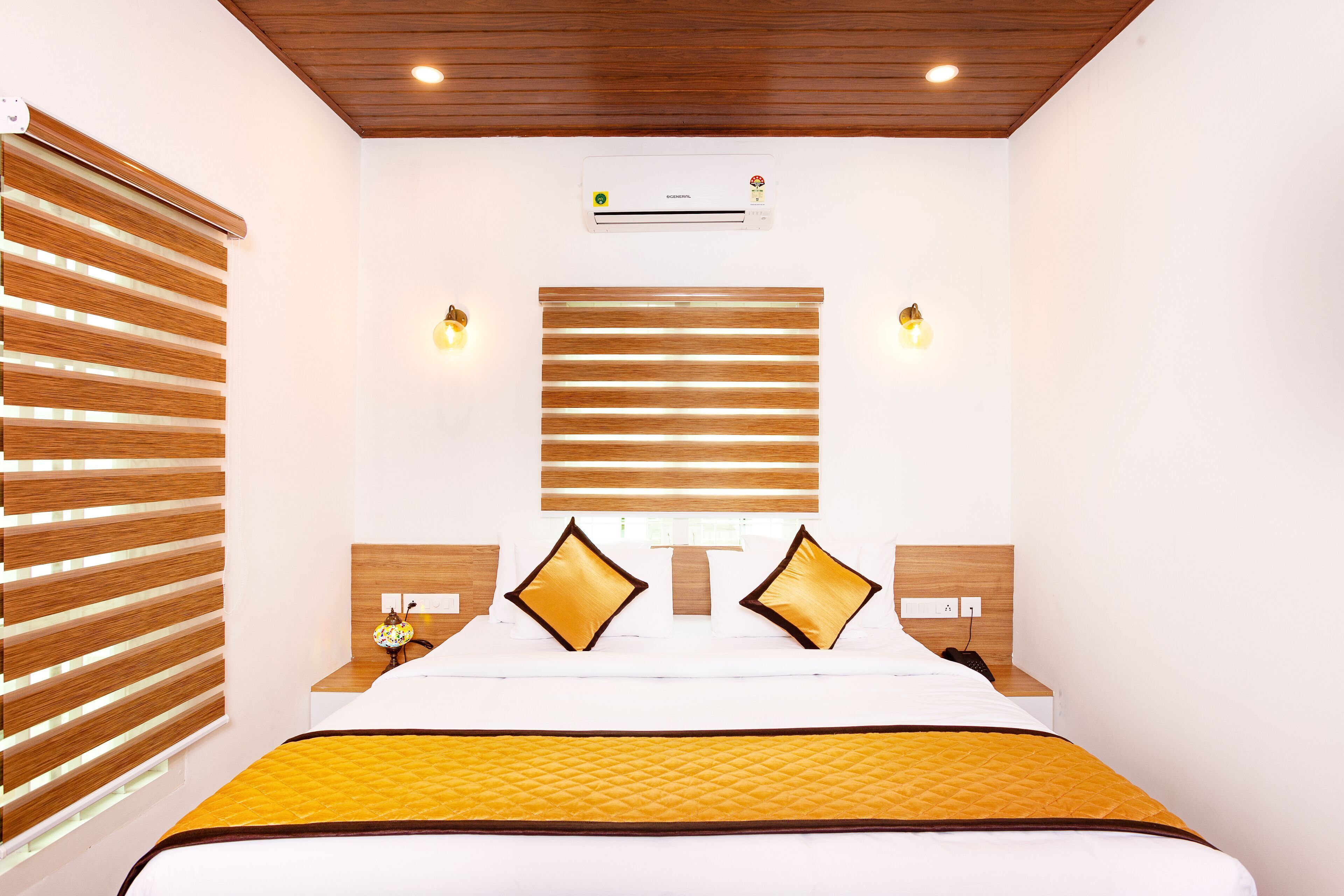 Premium bedding, minibar, in-room safe, blackout drapes