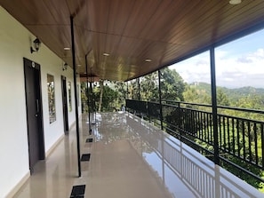 Classic Double Room | Premium bedding, minibar, in-room safe, blackout drapes - Ramee Wolkenburg Resort and Spa Munnar (Devikolam)