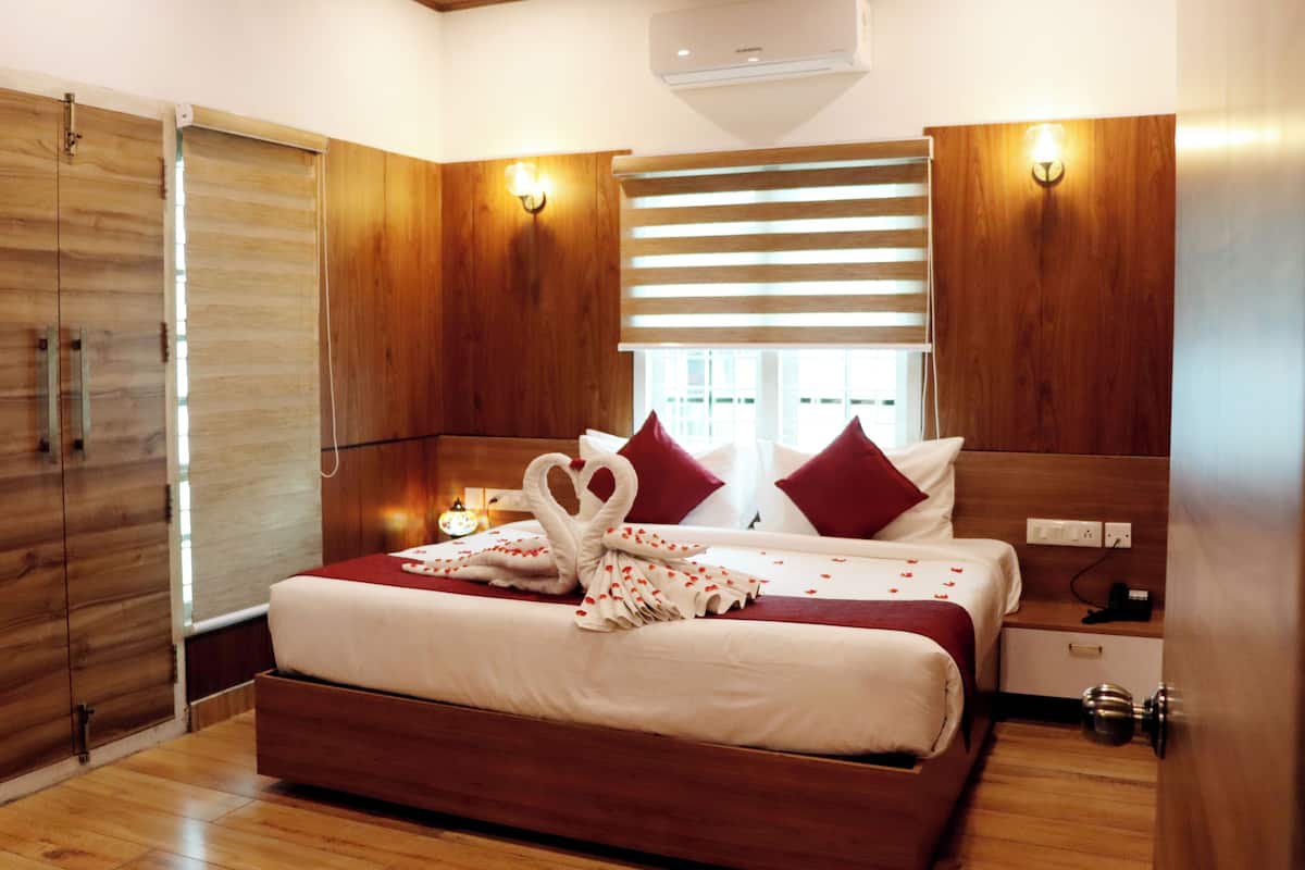 Quarto casal superluxo | Roupas de cama premium, frigobar, cofres nos quartos