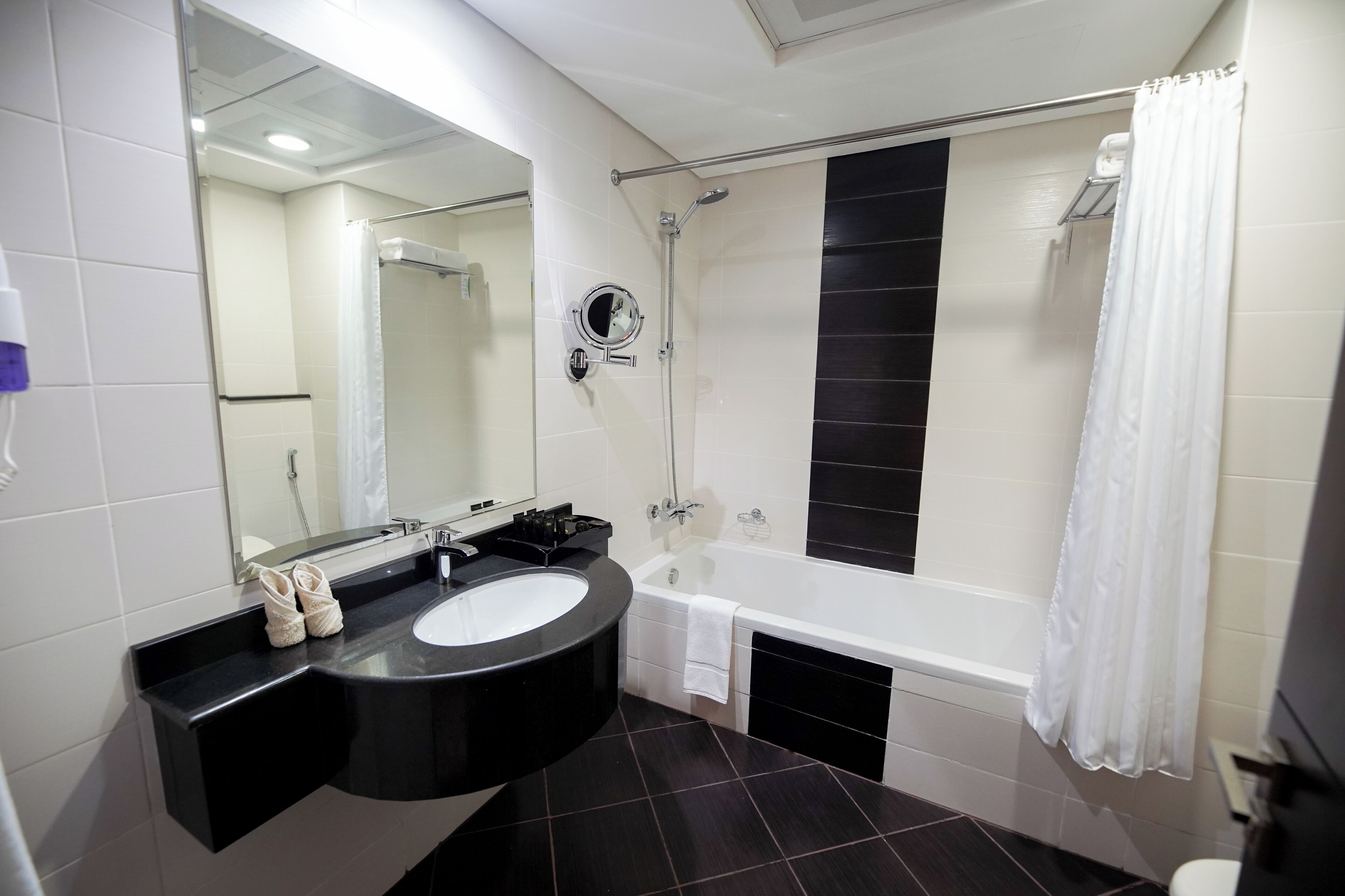 Photo - Grand Villaggio Hotel Abu Dhabi