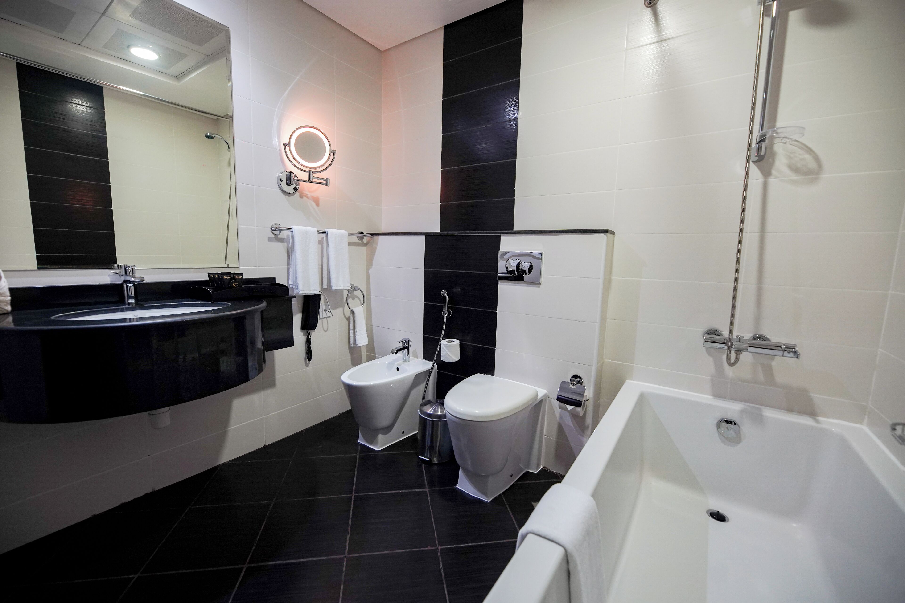 Photo - Grand Villaggio Hotel Abu Dhabi