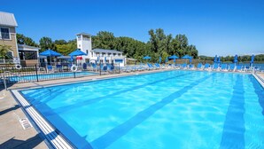 Unclassified image, 2 of 41, button