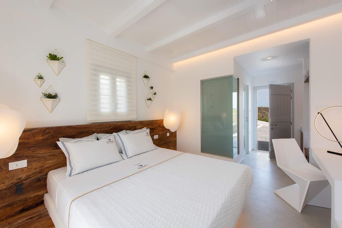 Habitación doble Deluxe | Ropa de cama de alta calidad, camas con efecto memoria y minibar