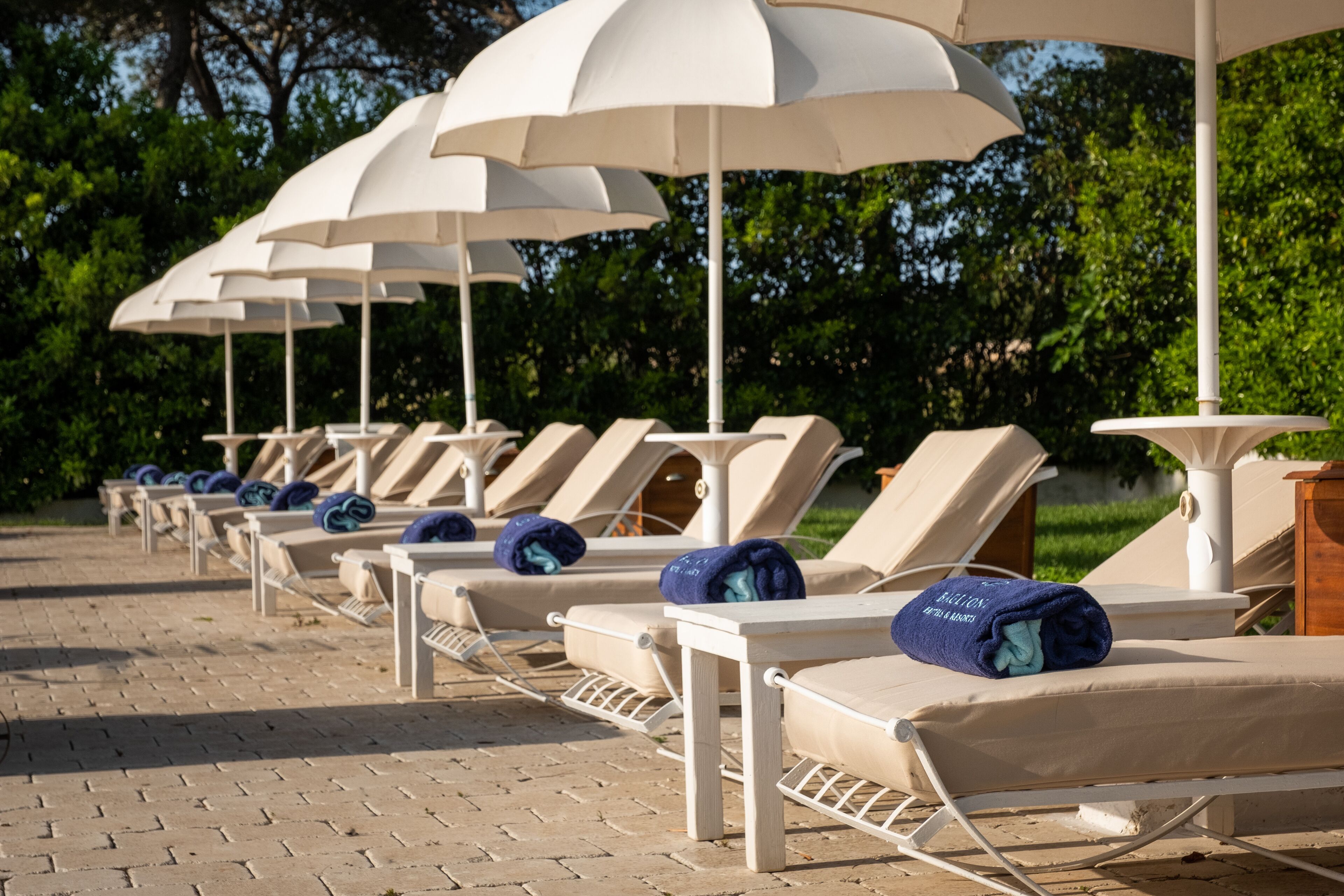 2 piscinas al aire libre