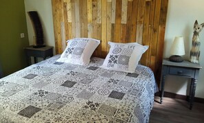 2 chambres, draps fournis