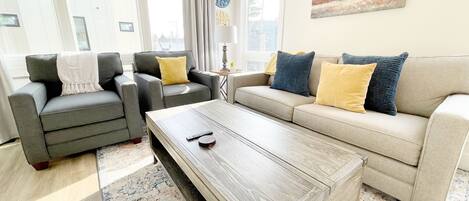 Téléviseur, bureau