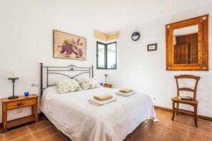 3 Schlafzimmer, Bügeleisen/Bügelbrett, WLAN, Bettwäsche