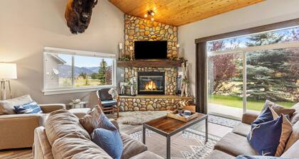 The Sapphire Lodge - Big Sky Town Center