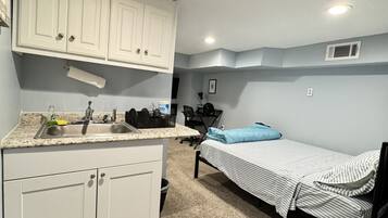 1 sovrum, strykjärn/strykbräda och wi-fi