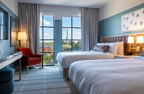 Tallelokero huoneessa, työpöytä