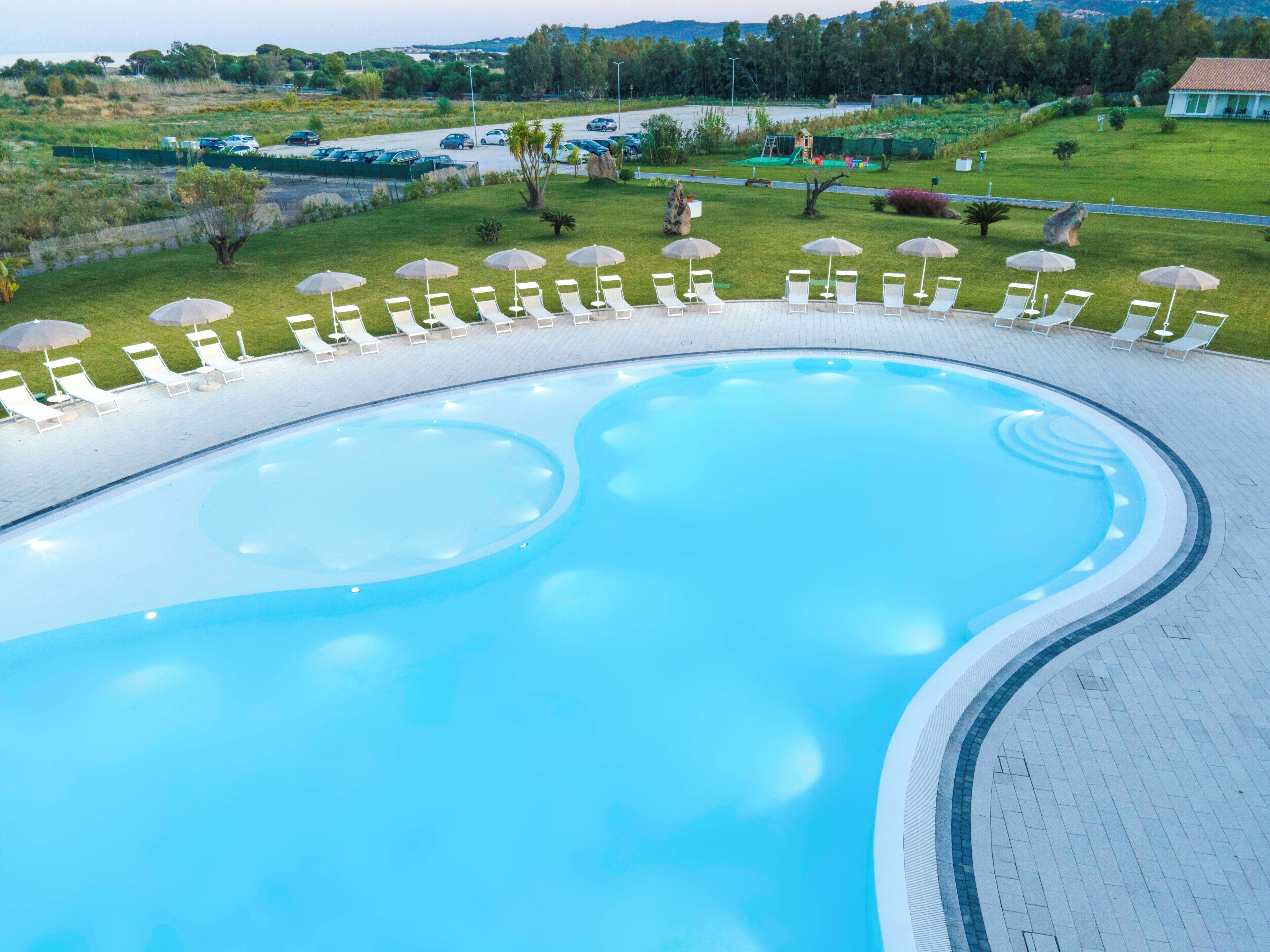 Piscina stagionale all'aperto