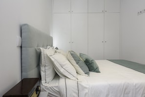 2 Schlafzimmer, Bügeleisen/Bügelbrett, Reisekinderbett, kostenloses WLAN