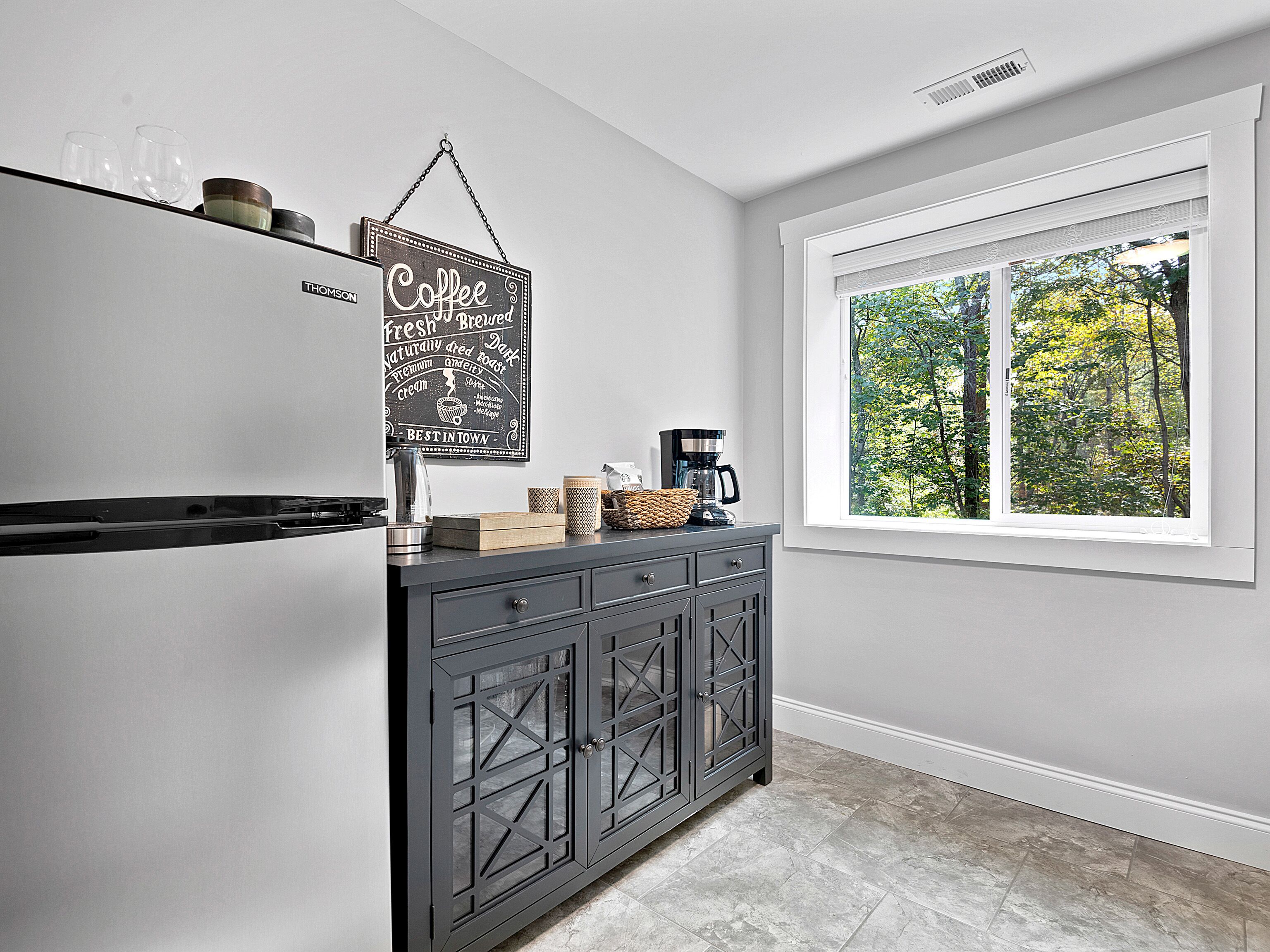 Fridge, microwave, coffee/tea maker, electric kettle