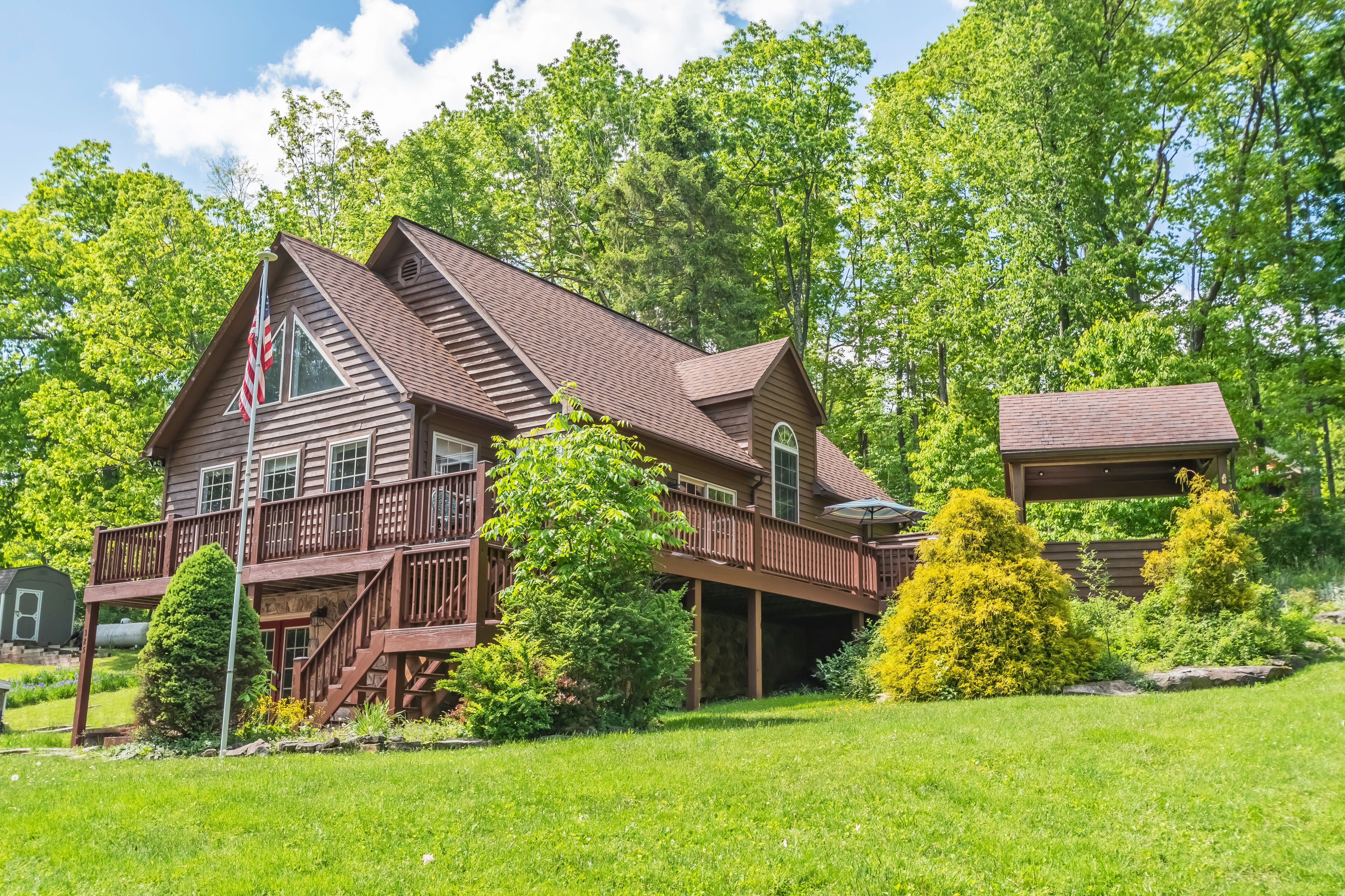 Mountain Lake Lodge | Pet Friendly, Hot Tub, Views
