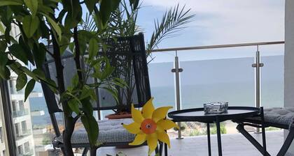 BlackSeaBlueBike Beachfront Apartment