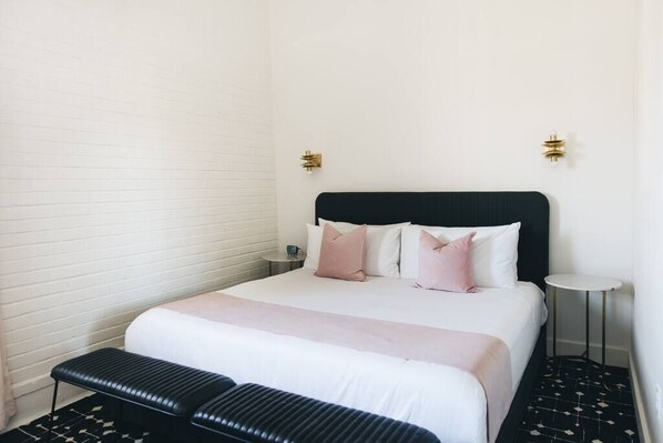 1 makuuhuone, silitysrauta/-lauta, Wi-Fi, vuodevaatteet