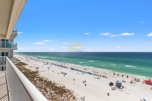 Beach nearby - Official Majestic Beach Resort - T2 0709 - 3BR 3BA - Sleeps 10 (Panama City Beach)