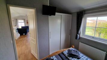 2 chambres, bureau, lit parapluie, Wi-Fi gratuit