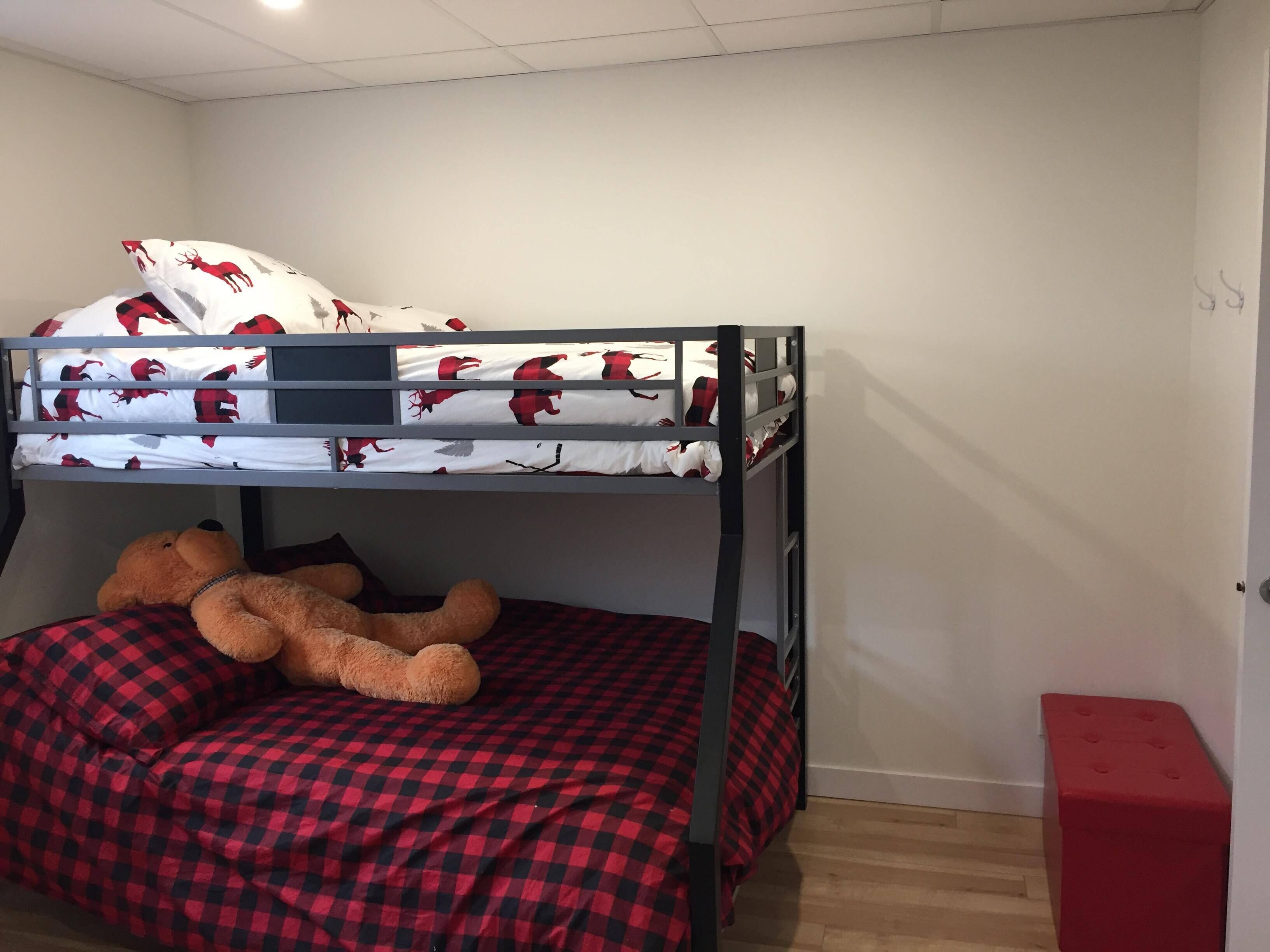 4 habitaciones, internet y ropa de cama 