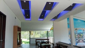 Nicht klassifiziertes Bild, 4 von 6, Schaltfläche