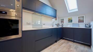 Fridge, dishwasher, electric kettle, toaster
