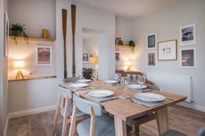 คอทเทจ | ครัวส่วนตัว | ตู้เย็น, เครื่องล้างจาน, กาต้มน้ำไฟฟ้า, เตาปิ้งขนมปัง