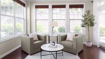 Smart TV, fireplace, offices